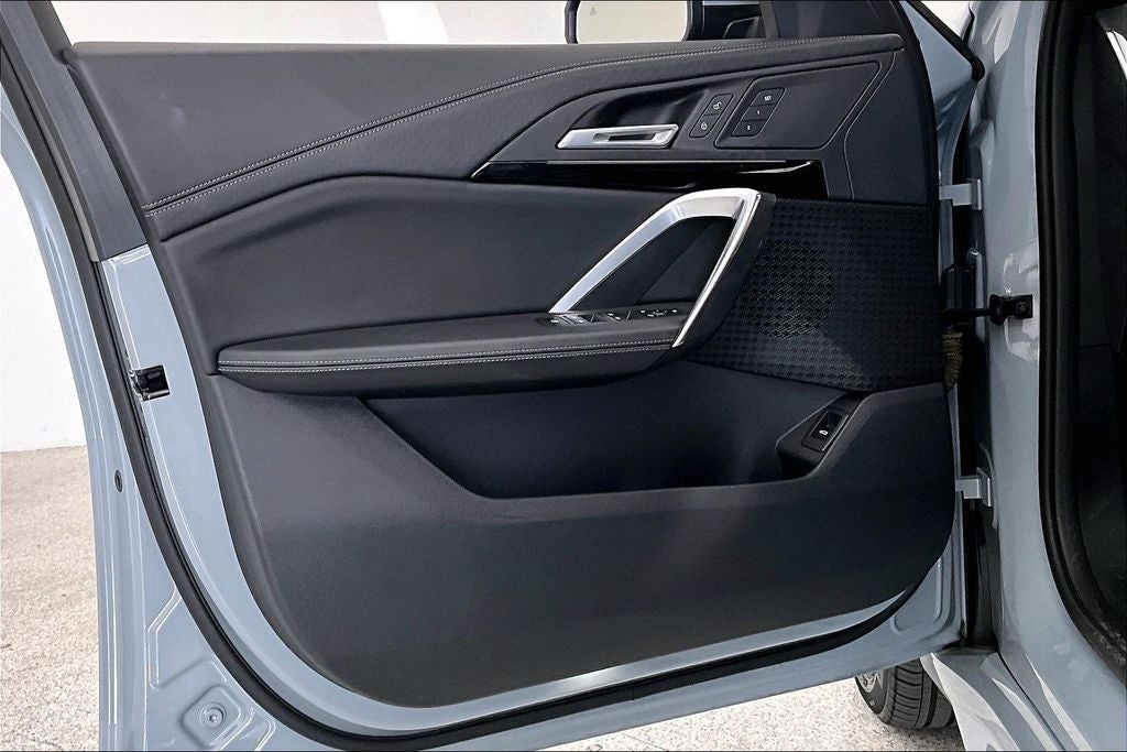 2025 BMW X2 xDrive28i M Sport