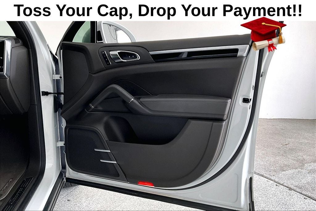 2016 Porsche Cayenne Base