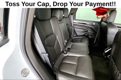 2016 Porsche Cayenne Base