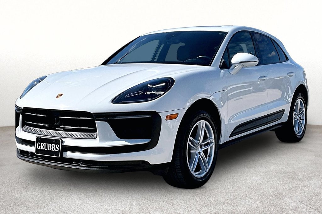 2024 Porsche Macan Base