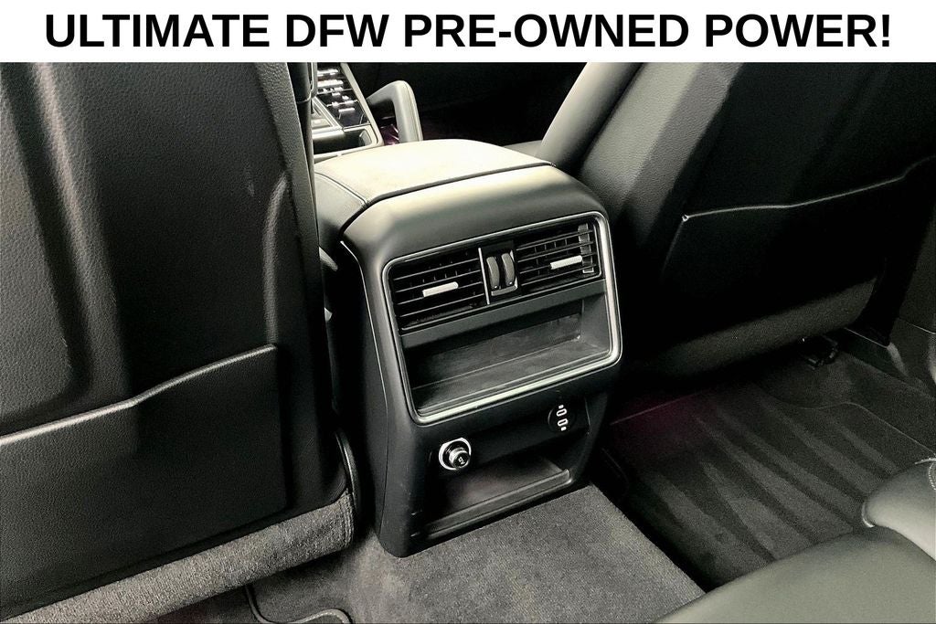 2023 Porsche Cayenne Base