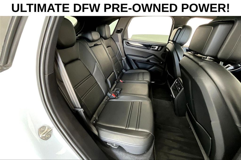 2023 Porsche Cayenne Base