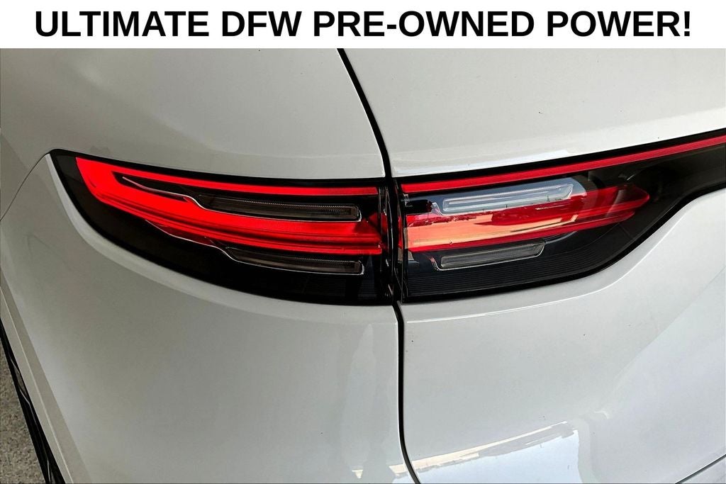 2023 Porsche Cayenne Base