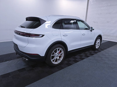 2024 Porsche Cayenne S