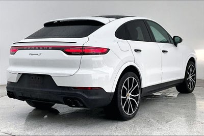 2022 Porsche Cayenne Coupe S