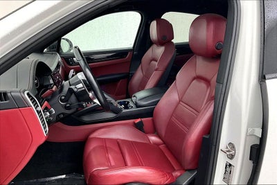 2022 Porsche Cayenne Coupe S
