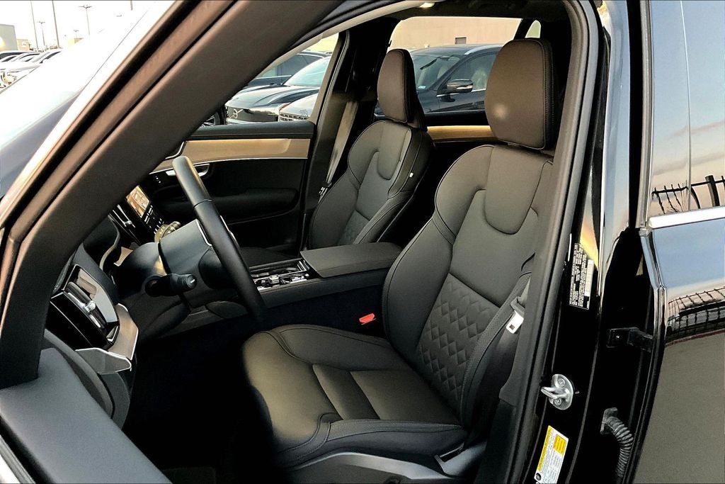 2025 Volvo XC90 B6 Plus 7-Seater 2025.5
