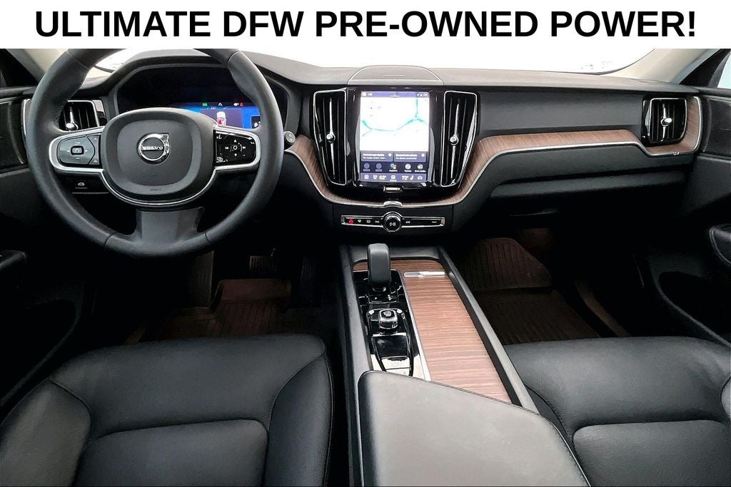 2023 Volvo XC60 B5 Plus Bright Theme