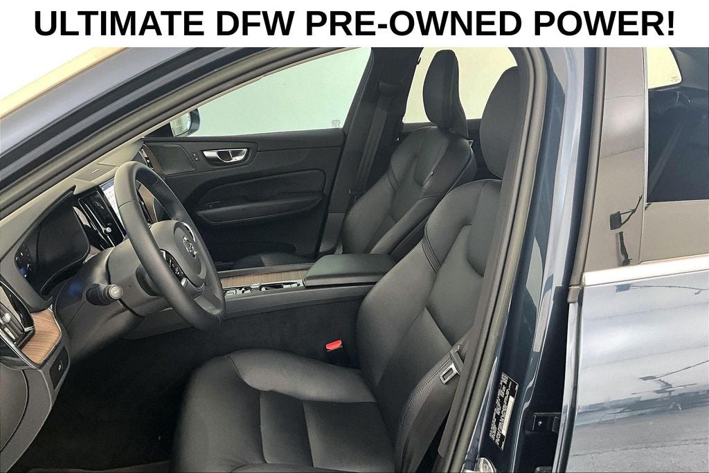 2023 Volvo XC60 B5 Plus Bright Theme