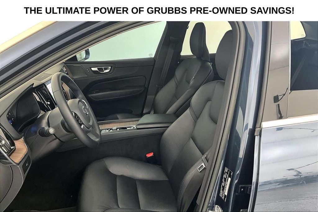 2023 Volvo XC60 B5 Plus Bright Theme