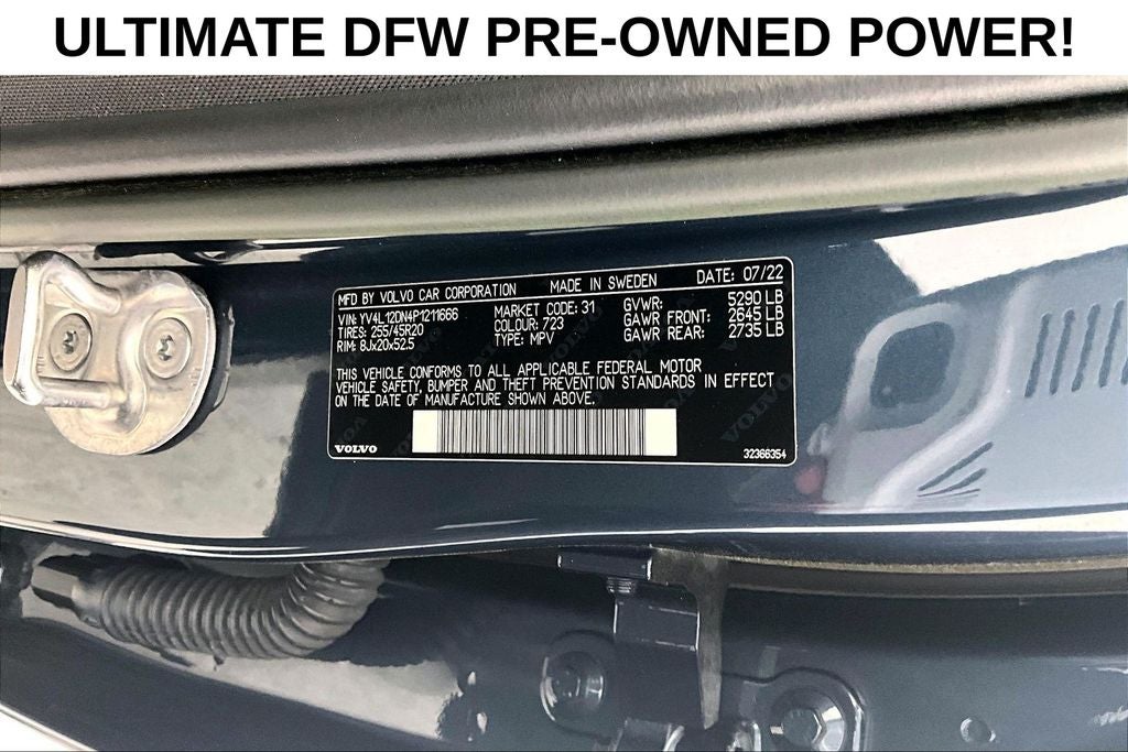 2023 Volvo XC60 B5 Plus Bright Theme