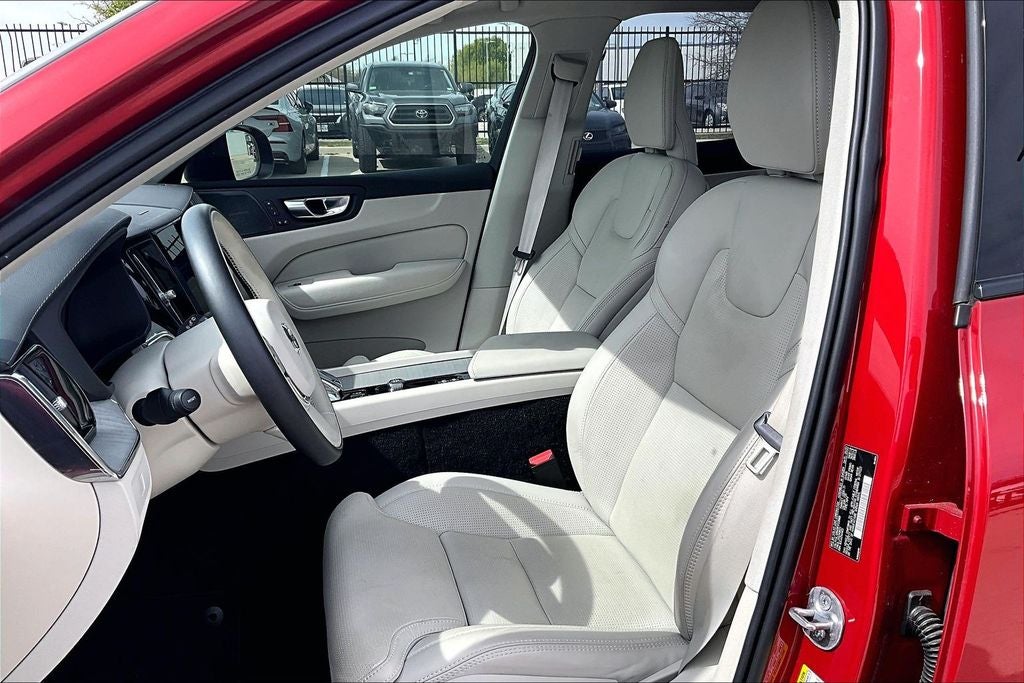 2024 Volvo XC60 Ultimate - Photo 30