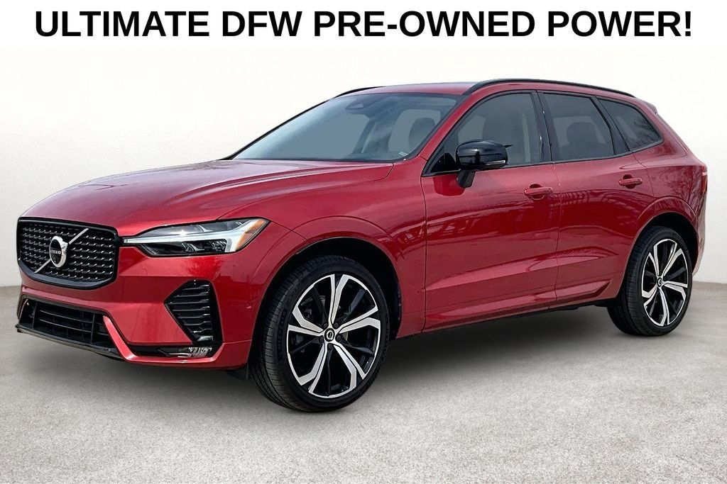 2024 Volvo XC60 B5 Ultimate Dark Theme