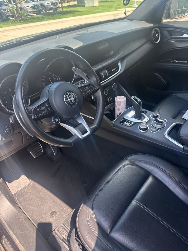 2022 Alfa Romeo Stelvio Sprint