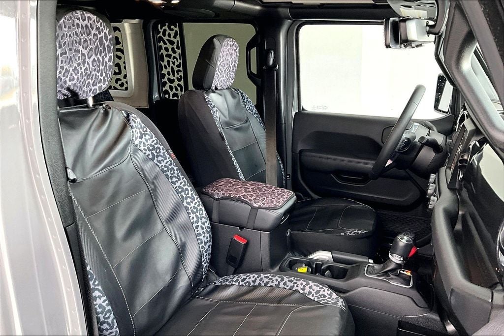 2022 Jeep Wrangler Unlimited Sahara Altitude