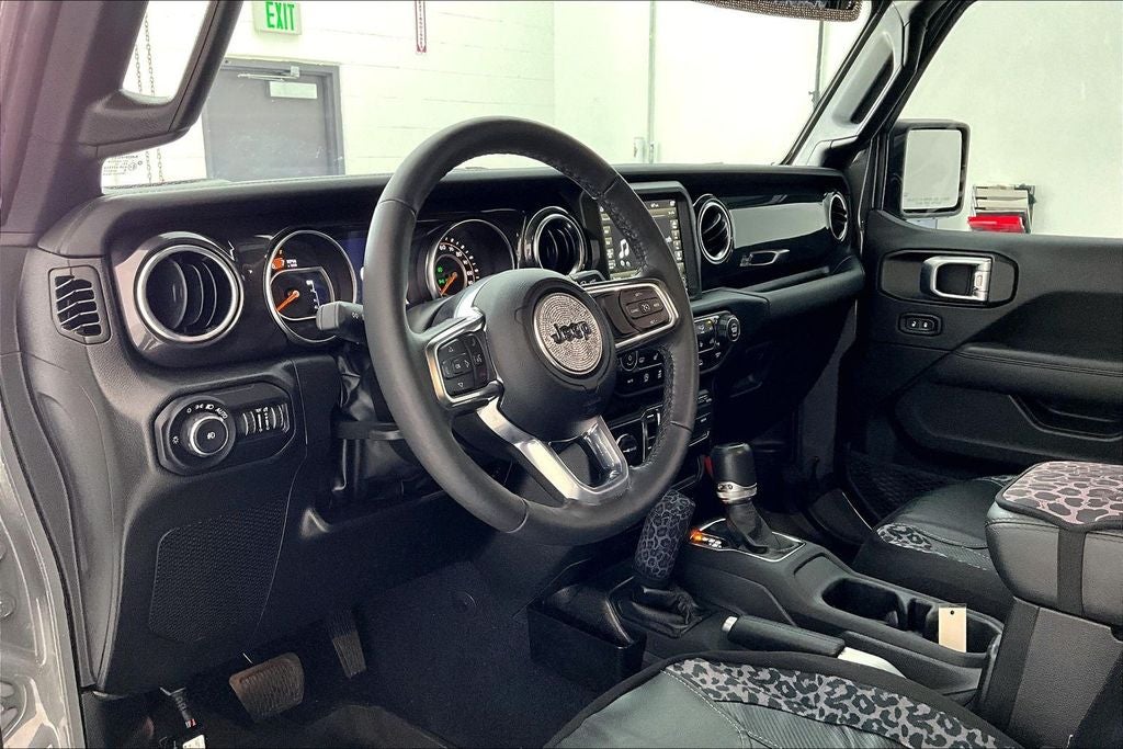 2022 Jeep Wrangler Unlimited Sahara Altitude