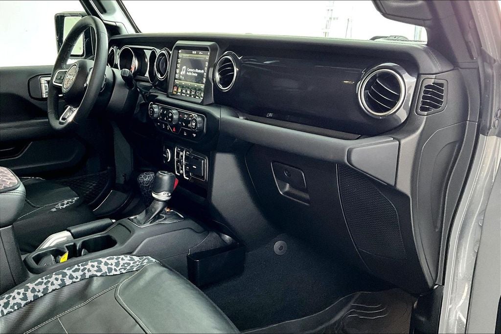 2022 Jeep Wrangler Unlimited Sahara Altitude