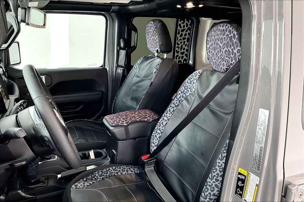 2022 Jeep Wrangler Unlimited Sahara Altitude