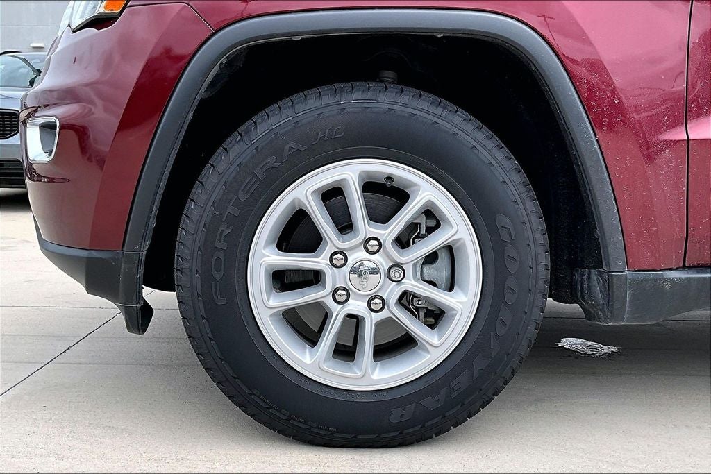 2020 Jeep Grand Cherokee Laredo E