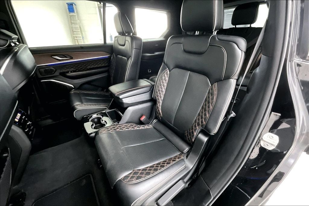 2021 Jeep Grand Cherokee L Summit