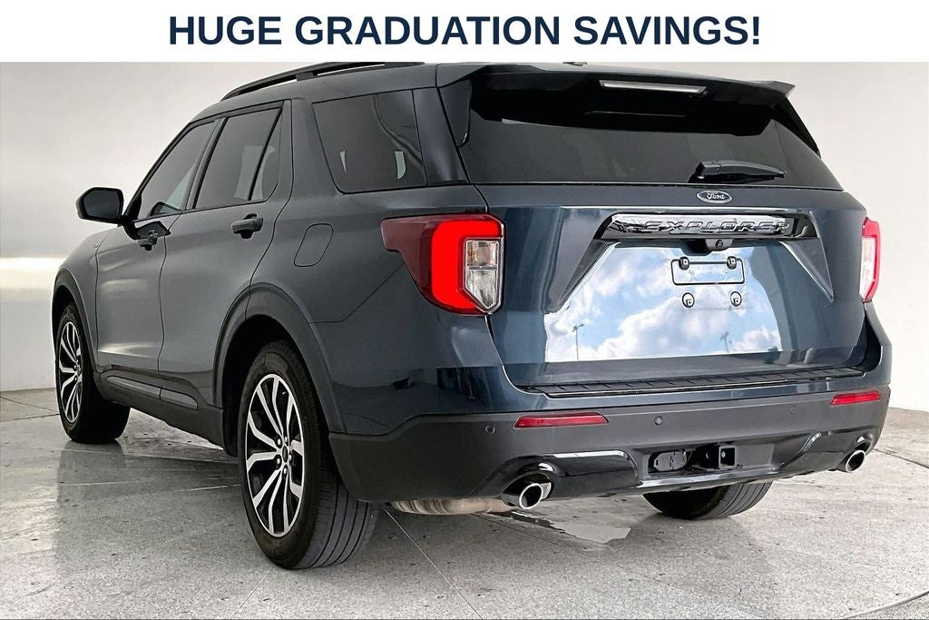 2024 Ford Explorer ST-Line