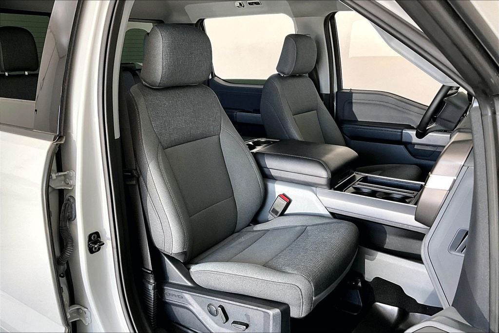 2024 Ford F-150 XLT 4WD