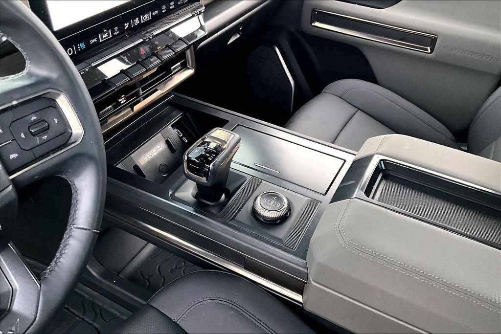 2025 GMC Hummer EV SUV 2X
