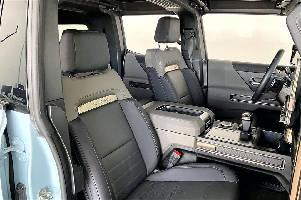 2025 GMC Hummer EV SUV 2X