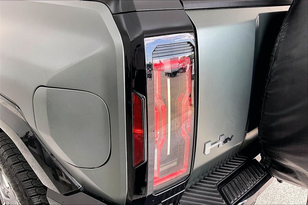 2024 GMC Hummer EV SUV 3X