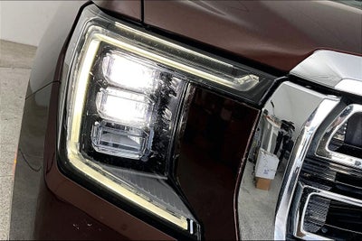 2022 GMC Yukon SLT