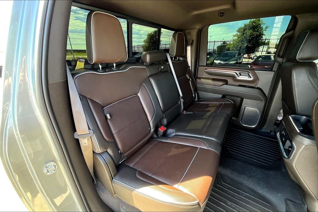 2024 GMC Sierra 2500HD Denali