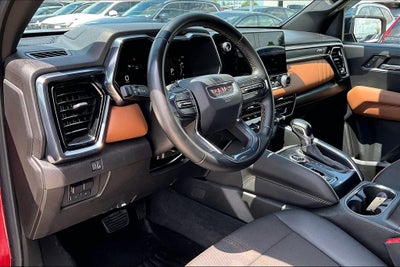 2024 GMC Canyon AT4
