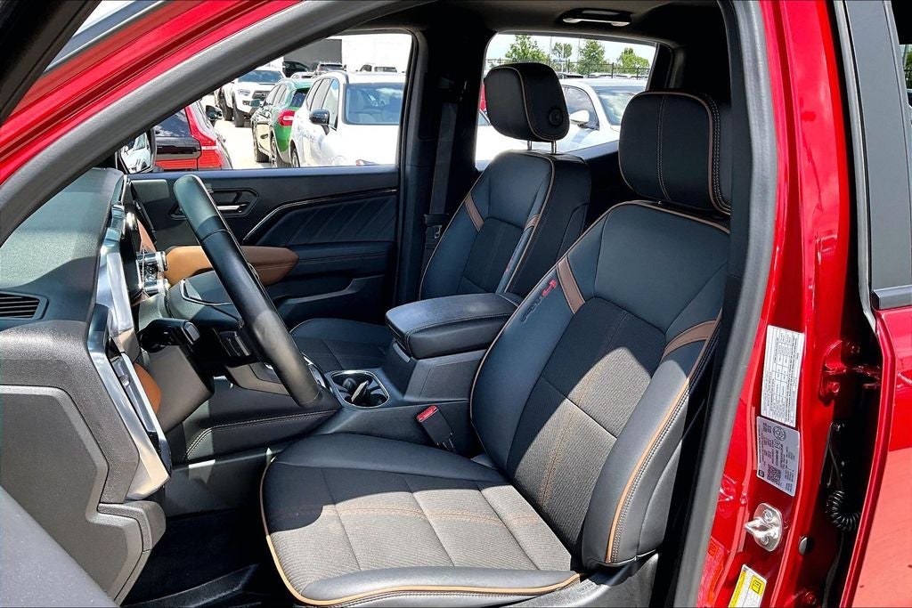2024 GMC Canyon AT4