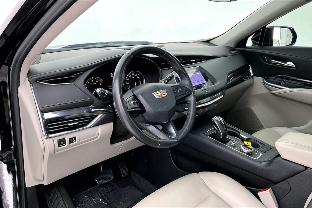 2019 Cadillac XT4 Luxury