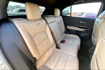 2025 Cadillac XT4 Premium Luxury