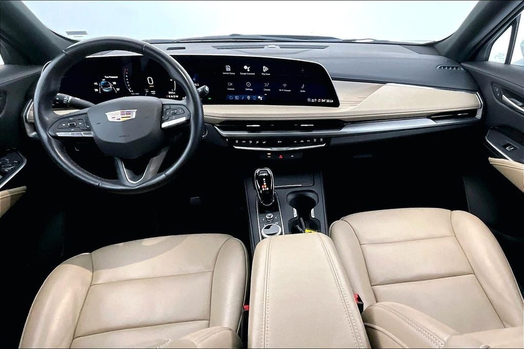 2025 Cadillac XT4 Premium Luxury