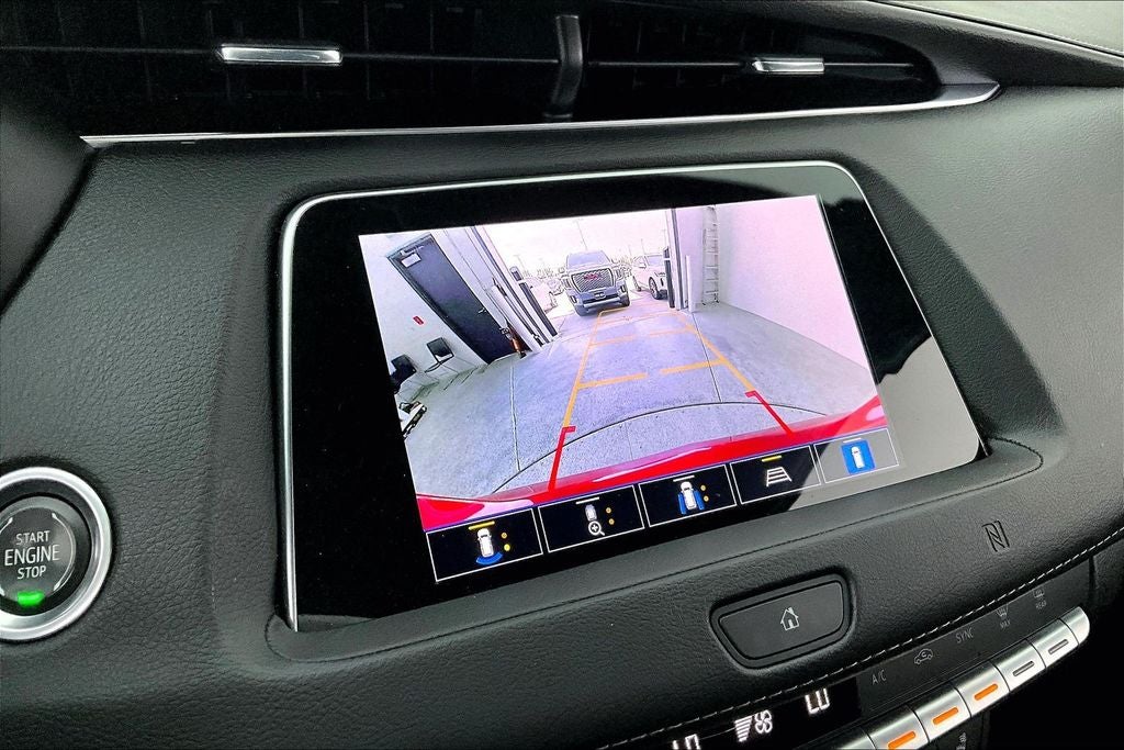 2021 Cadillac XT4 Premium Luxury