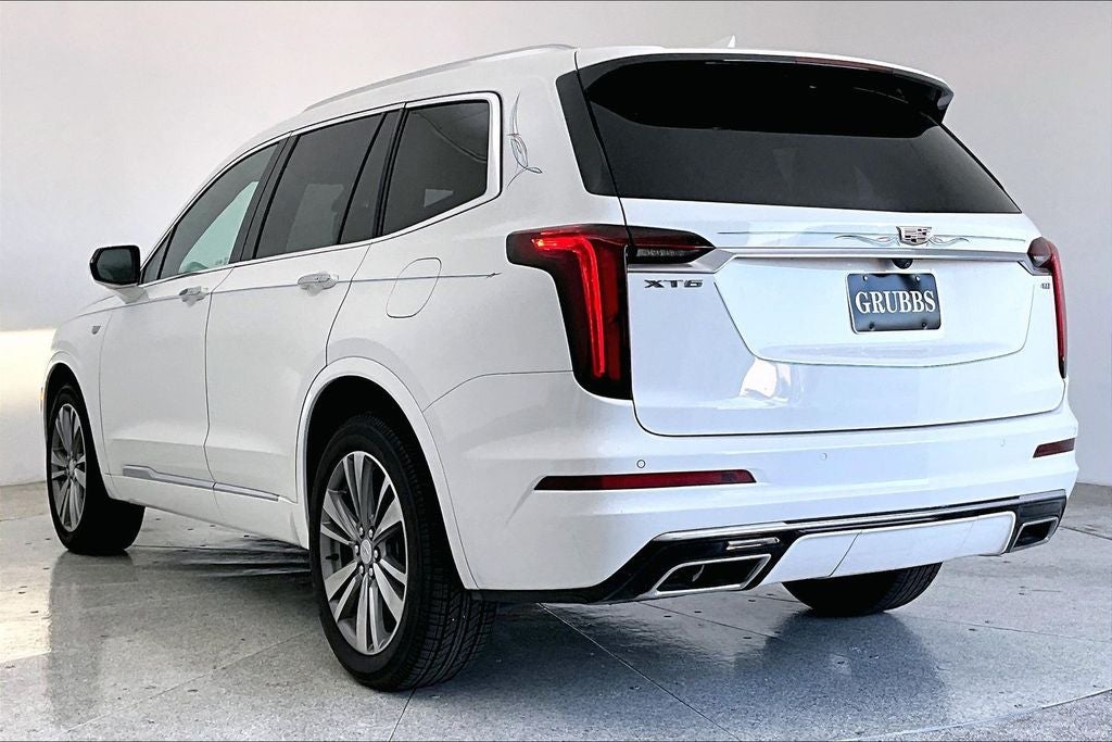 2022 Cadillac XT6 Premium Luxury