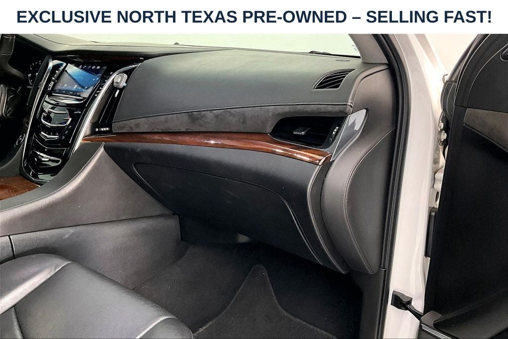 2018 Cadillac Escalade Luxury