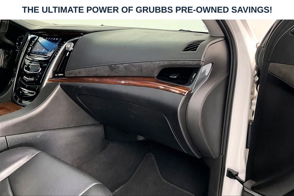 2018 Cadillac Escalade Luxury