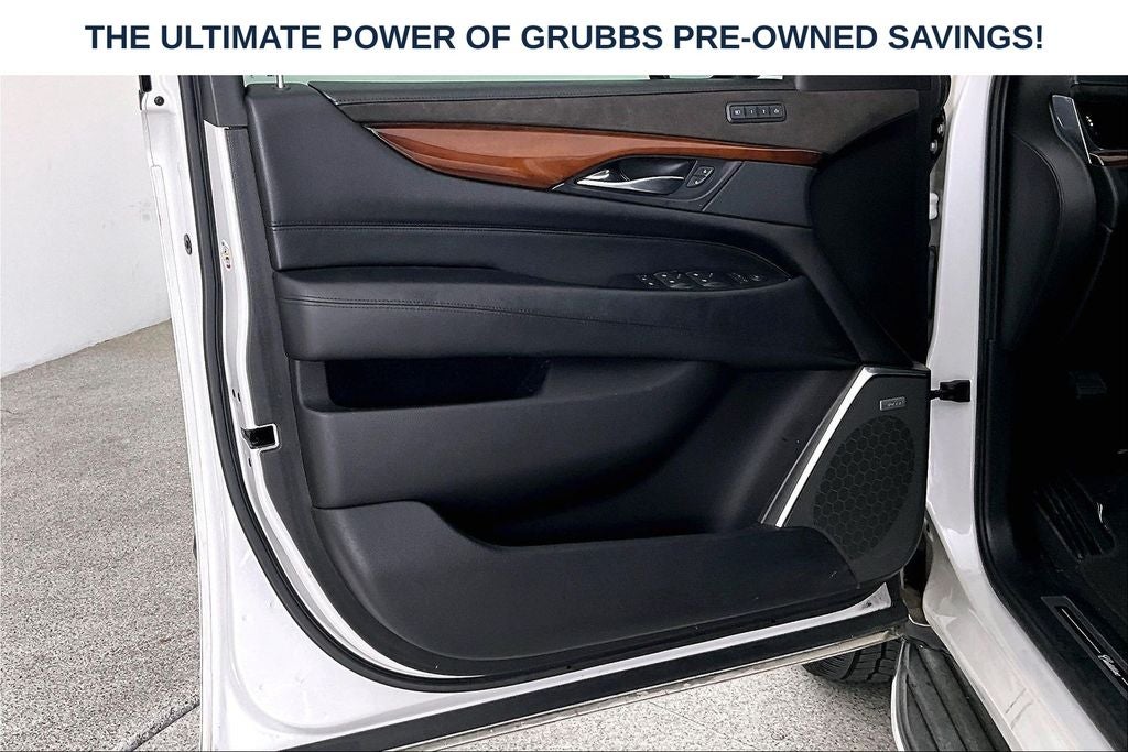 2018 Cadillac Escalade Luxury