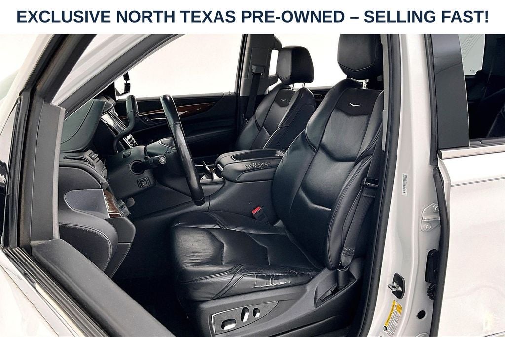 2018 Cadillac Escalade Luxury