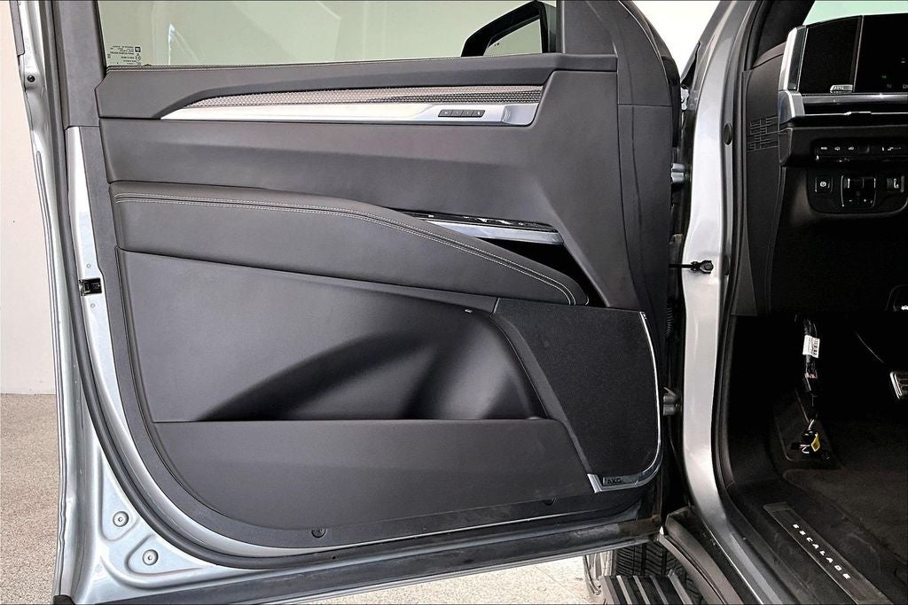 2025 Cadillac Escalade ESV V-Series
