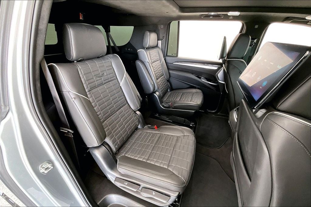 2025 Cadillac Escalade ESV V-Series