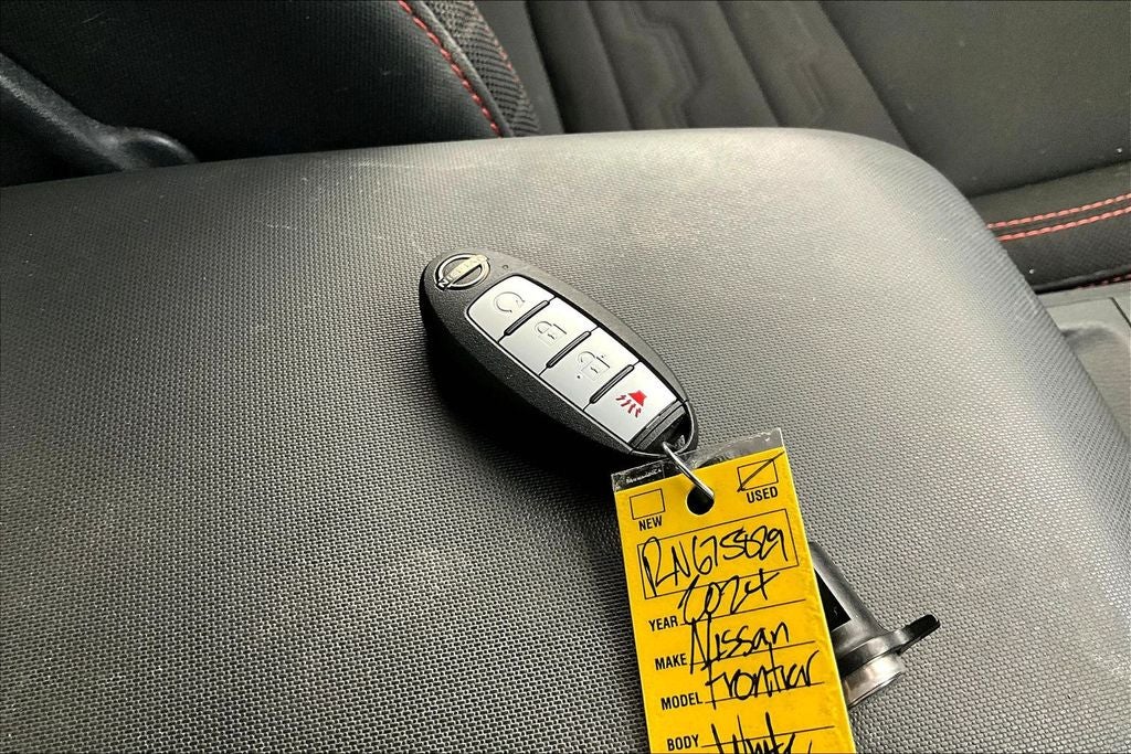 2024 Nissan Frontier PRO-X