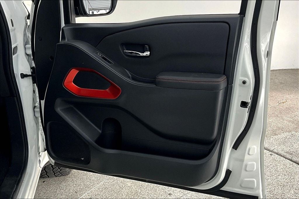 2024 Nissan Frontier PRO-X