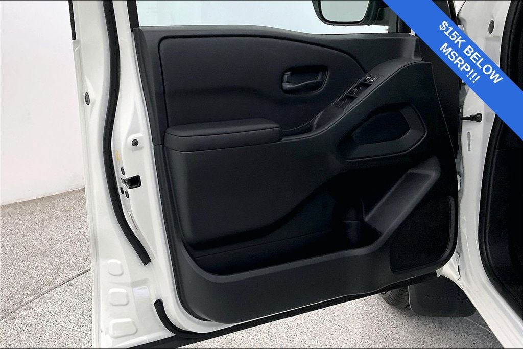 2025 Nissan Frontier S