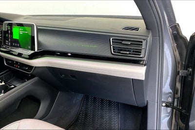 2024 Volkswagen Atlas Cross Sport 2.0T SEL Premium R-Line