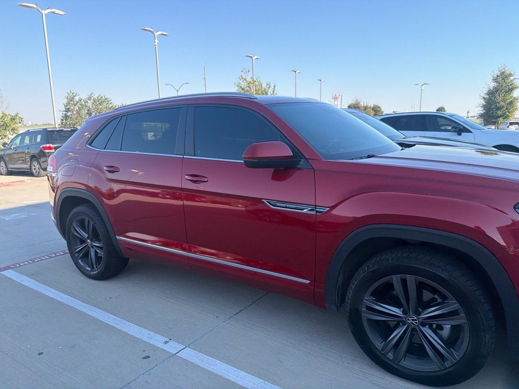 2021 Volkswagen Atlas Cross Sport 3.6L V6 SE w/Technology R-Line