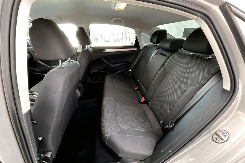 2013 Volkswagen Passat 2.5 S